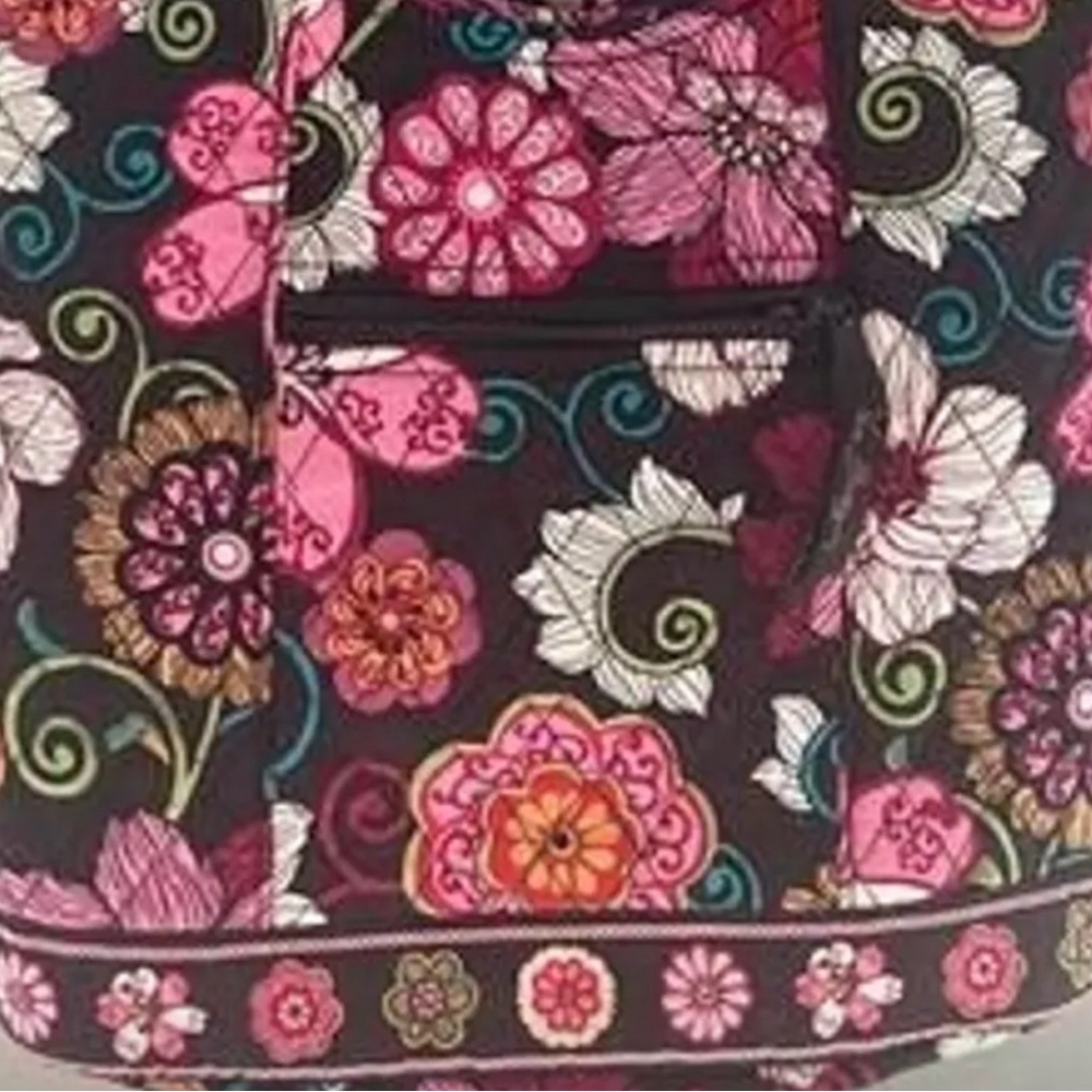 Vera Bradley medium bag clean